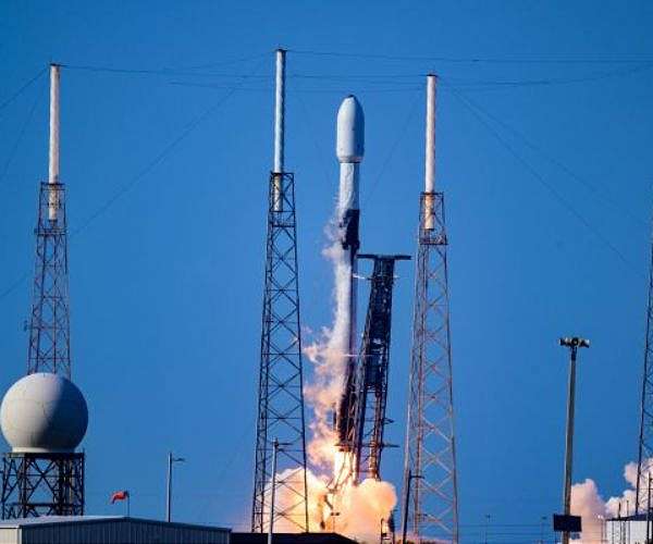 SpaceX launches satellite to serve rural Indonesia