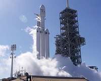 Falcon Heavy rocket ready for fueling, static fire test