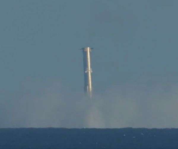 SpaceX fails to repeat Starship booster catch, as Trump looks on