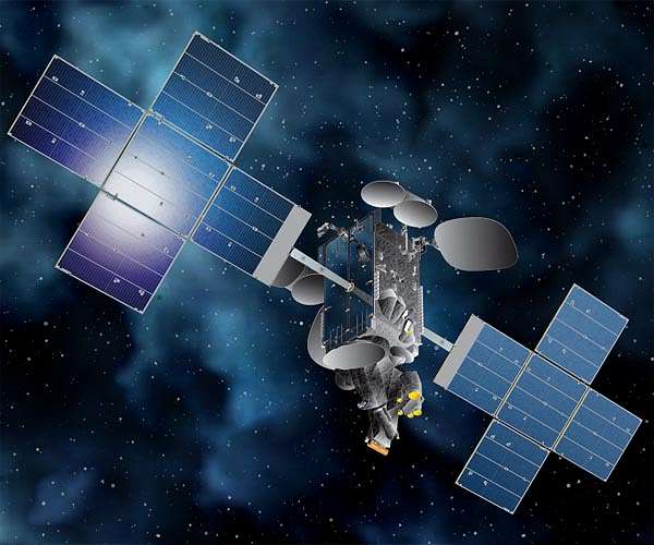 Satellite operator Telesat goes public