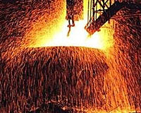 Mittal bids for 'environmental disaster' Italian steel plant