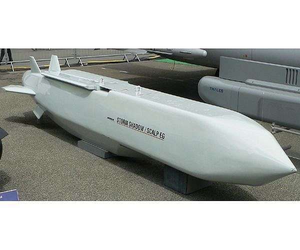 France to deliver 40 more long-range missiles to Ukraine: Macron