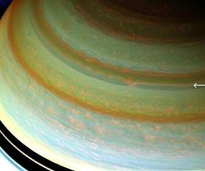 Cassini Shows Why Jet Streams Cross-Cut Saturn
