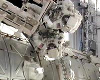 US astronauts step out on spacewalk for repairs