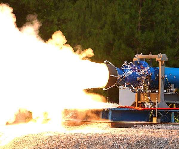 Subscale booster motor for future Artemis missions fires up at Marshall