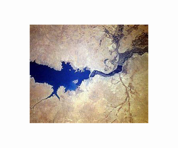 'Desert': drying Euphrates threatens disaster in Syria
