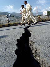Pakistan Needs $5.2Bn To Recover From Quake: President