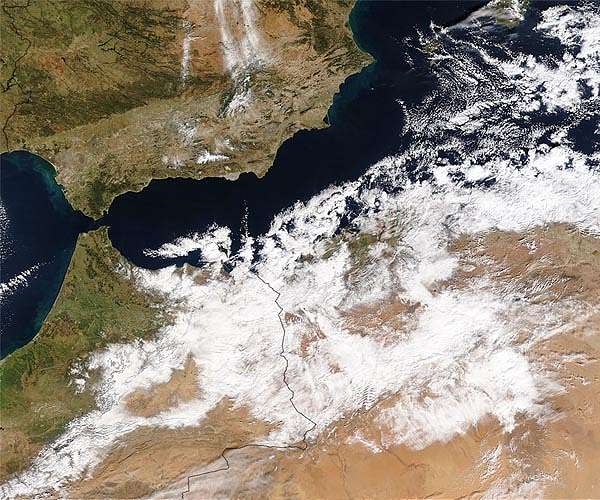 France to speed up access to Algeria war files