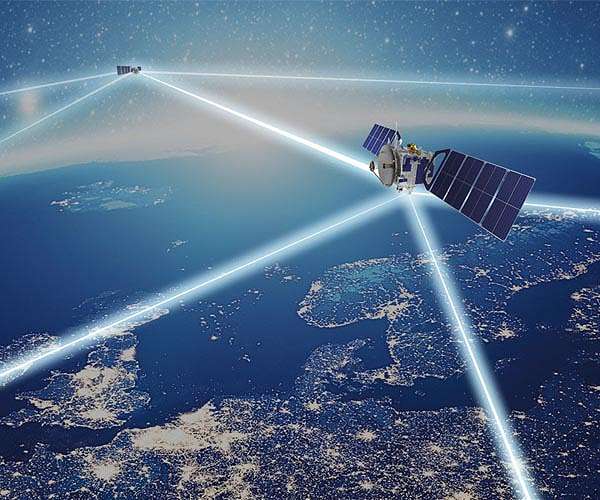 Faster communication with Earth possible through record-sensitive receiver