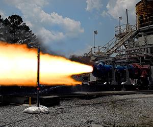 Versatile Small-Scale Rocket Motor Test Evaluates New Materials