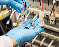 New method to make batteries with organic electrode materials