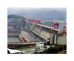 Beijing admits Three Gorges Dam problems