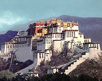 China insists Tibet open to tourists