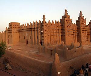 Mali Islamists destroying more Timbuktu mausoleums