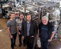 Noble metal-free catalyst system as active as platinum