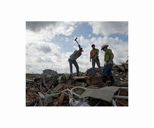 Connecting online, tornado victims track down lost treasures