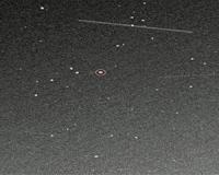 Rosetta tracks debris around comet