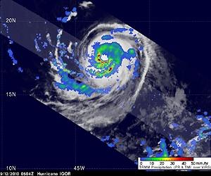 Igor stirs up Caribbean, takes aim at Bermuda