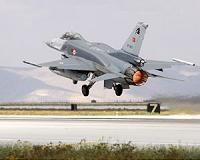 Three Kurds killed, Turkey strikes rebel bases