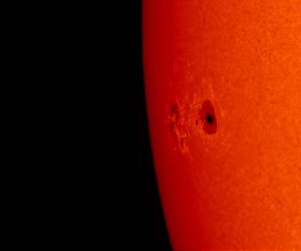 Researchers reveal hemispheric asymmetry of long-term sunspot activity