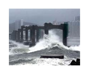 Second typhoon pounds S. Korea, kills two