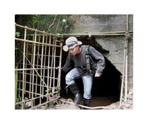 Philippine mining reforms ignored at gold-rush site