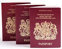 UK court seizes girls' passports over Syria fears
