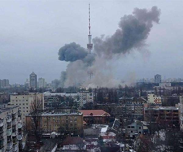 U.S. closes Kyiv embassy after receiving information on 'potential significant air attack'
