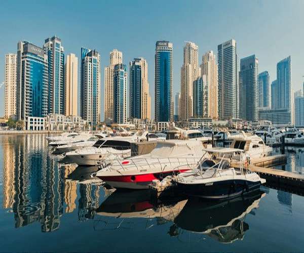 Elevate Your Golf Holiday: The Best Yacht Rentals in the UAE for Golf Enthusiasts