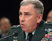 US Commander Says Iraq Force Must Not Be Reduced