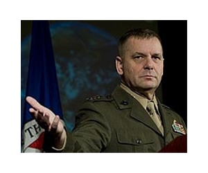 Obama's 'favorite' general out of running for top job