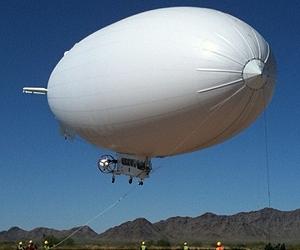US Navy airship en route to assist Gulf oil recovery