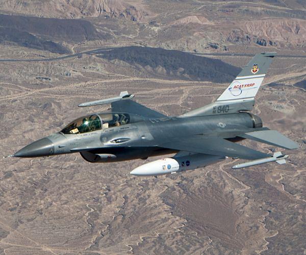Lockheed nets $900M for first industry-based F-16 depot in U.S.
