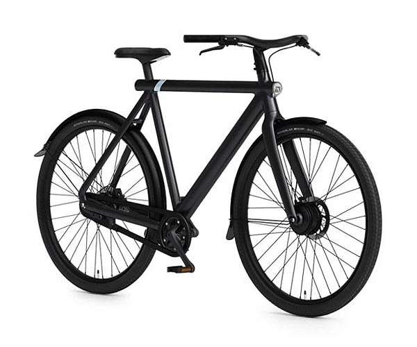 Dutch researchers employ unique e-bike to make cycling safer