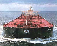 World is awash with oil: IEA