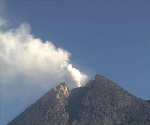 Indonesia's Merapi volcano erupts, spewing 'avalanche' of lava