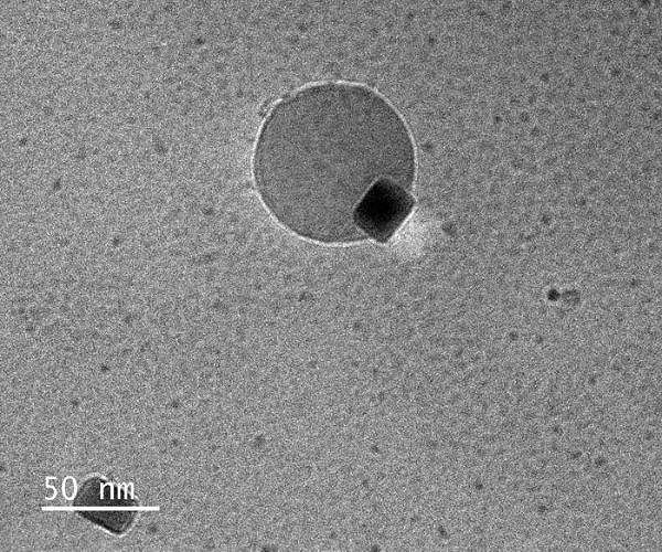 Water production from thin air observed in real-time