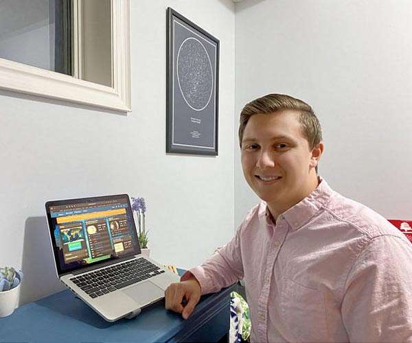Western student first to spot asteroid speeding past Earth