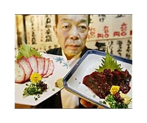 Greenpeace 'Tokyo two' plead not guilty in whale meat trial