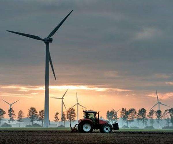 As the grid adds wind power, researchers have to reengineer recovery from blackouts