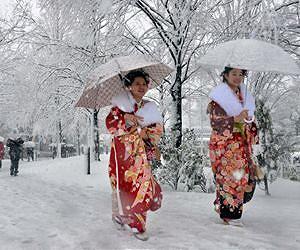 Japanese women retake top spot for life expectancy