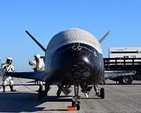 X-37B Orbital Test Vehicle-4 lands at Kennedy Space Center