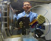 New flow battery offers lower-cost energy storage