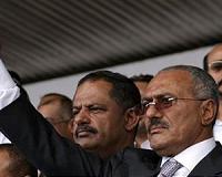 Saudi-led strikes pound Yemen capital after rebels kill Saleh