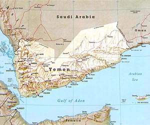 Air force base blasts close Sanaa airport