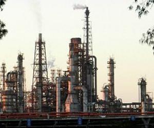 Protests held as YPF, Chevron sign Argentina oil deal