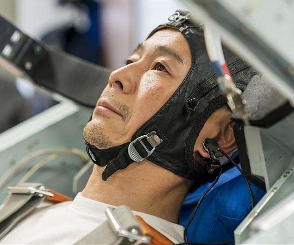 Japanese billionaire urges elites to visit space after ISS trip