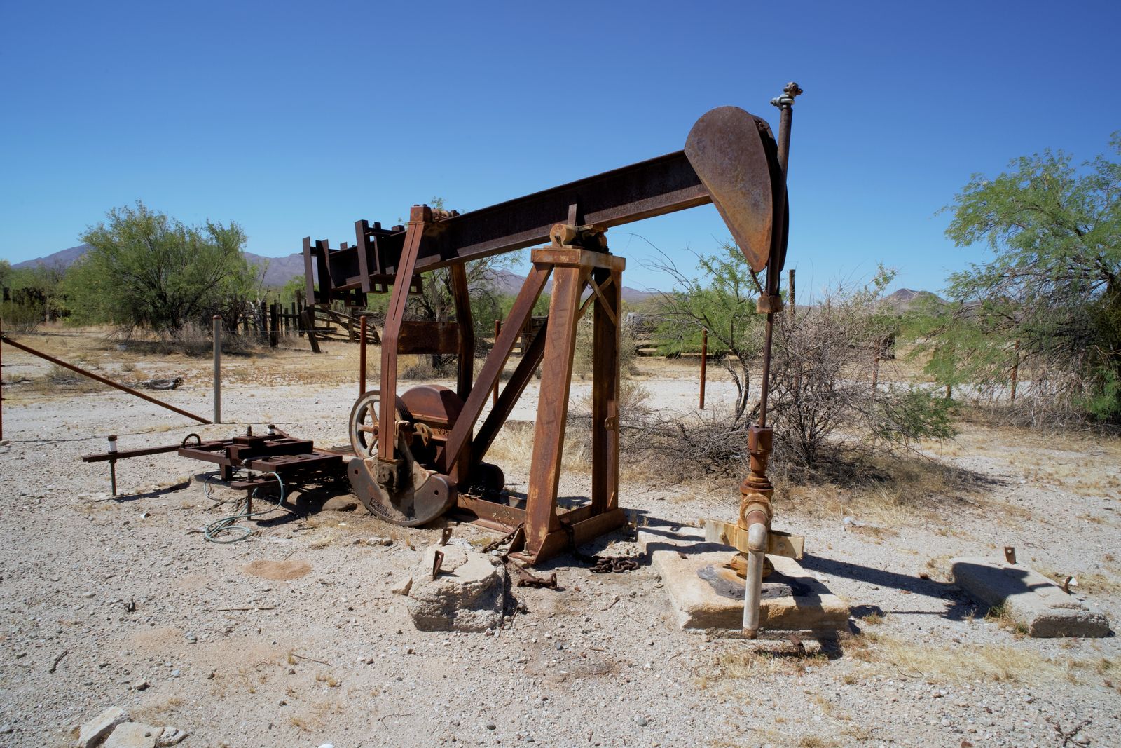 Spindletop gusher 1901